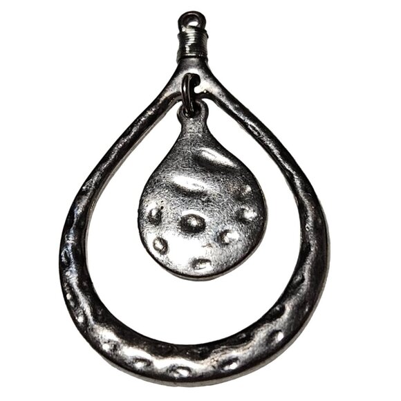 Vintage Silver Tone Teardrop Pendant Hammered Texture Jewelry Making Necklace - Picture 1 of 3